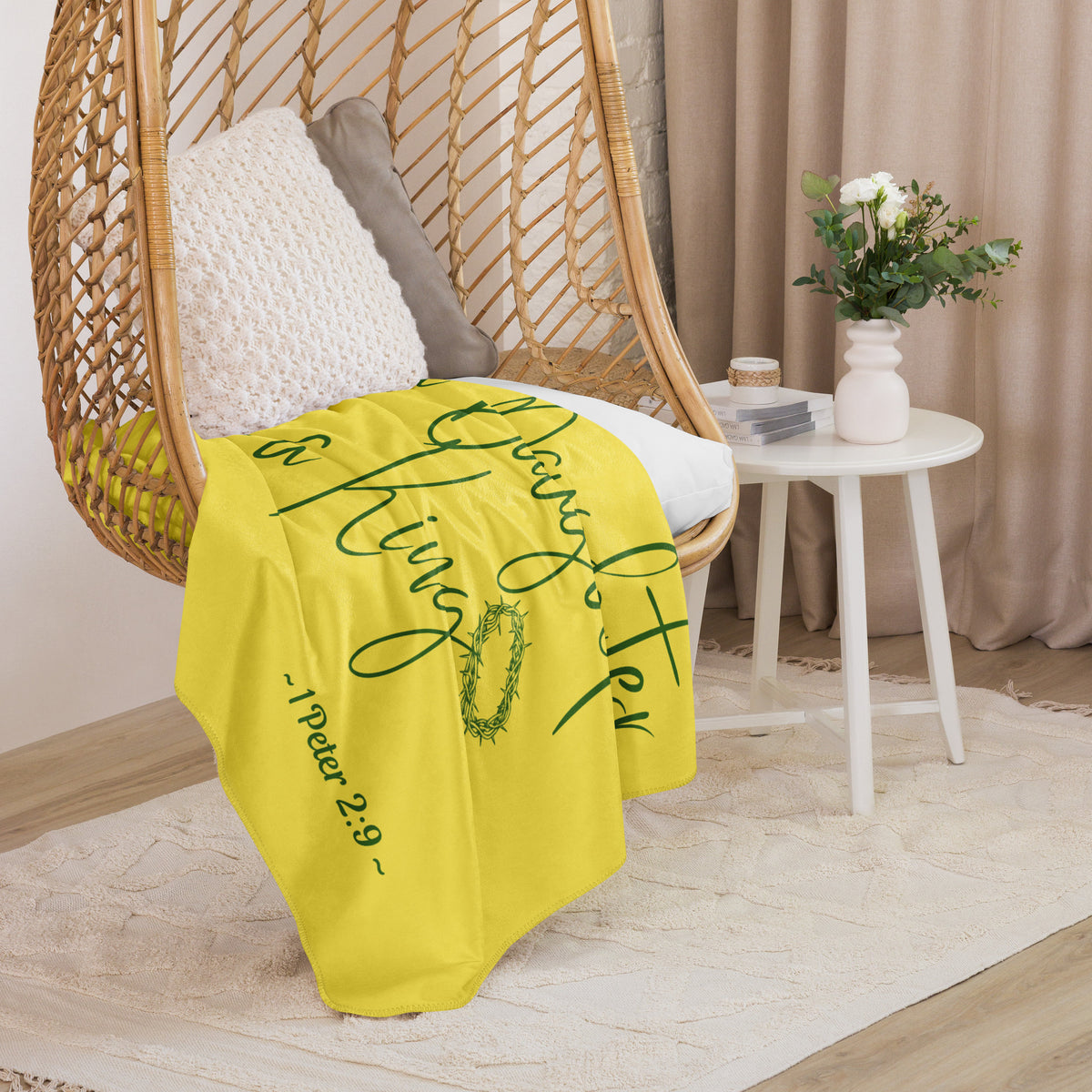 I Am A Daughter of A King - Yellow Signed in Green Sherpa Blanket 60x80 (Chair View)
